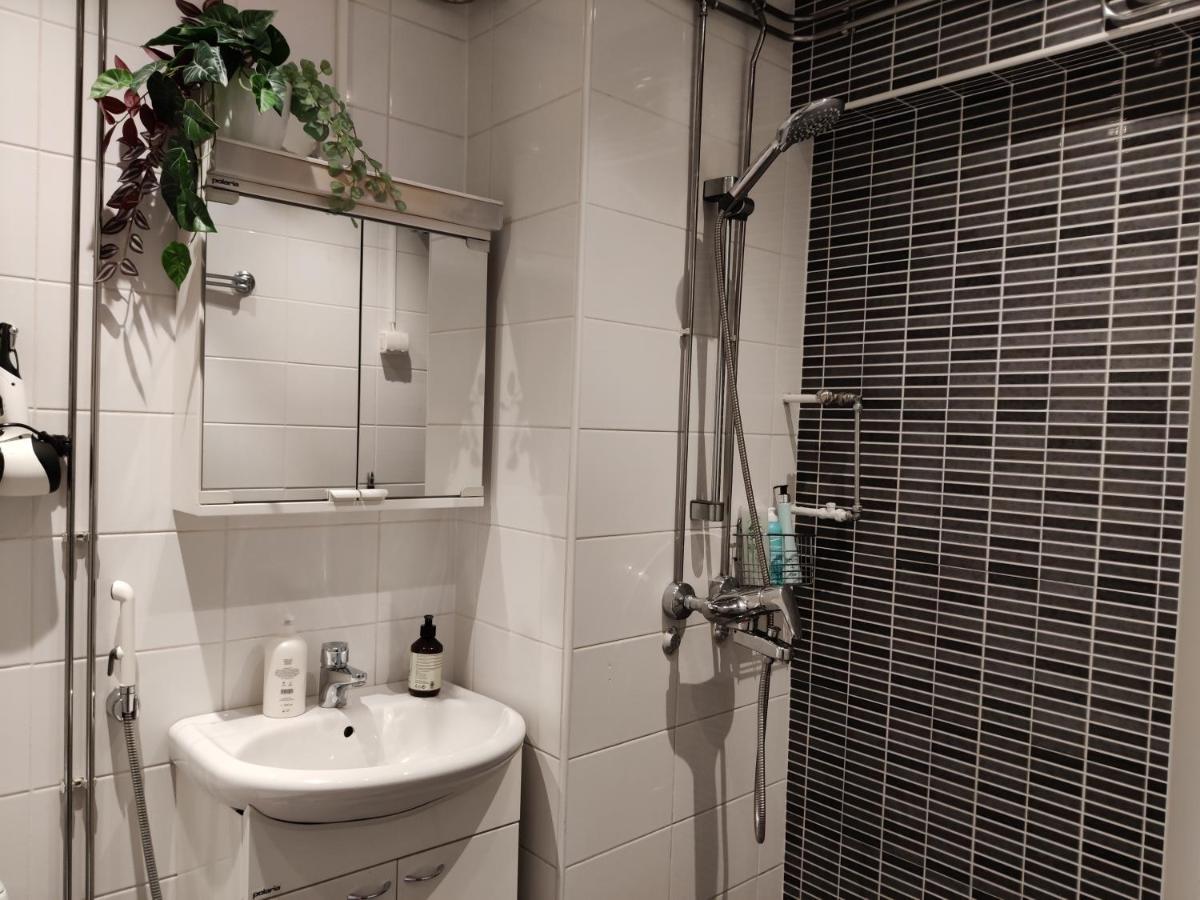 Main Street Magic Apartment روفانييمي المظهر الخارجي الصورة